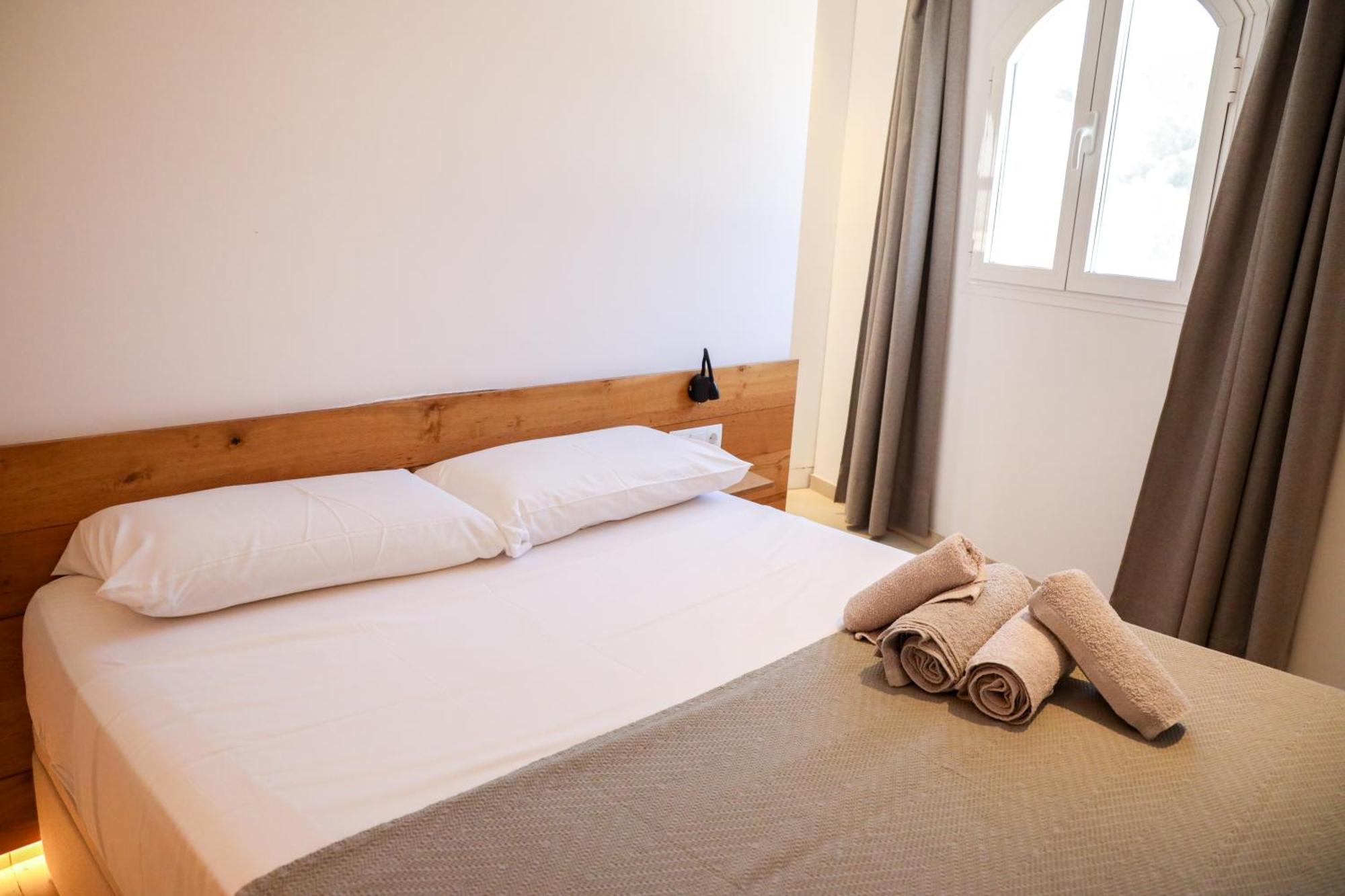 Cala Vadella Beachwalk Suites 部屋 写真
