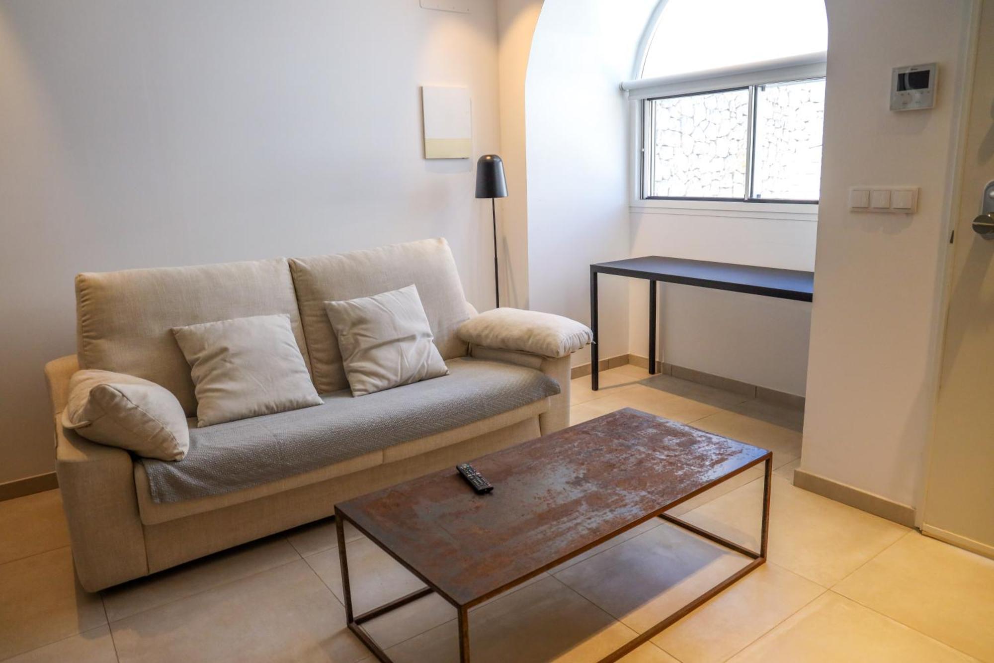Cala Vadella Beachwalk Suites エクステリア 写真