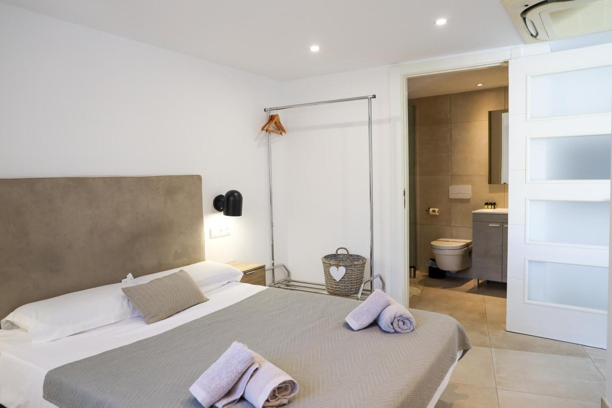 Cala Vadella Beachwalk Suites 部屋 写真